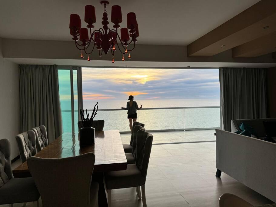 Departamento De Lujo Vista Al Mar Piso 15 Daire Mazatlan Dış mekan fotoğraf